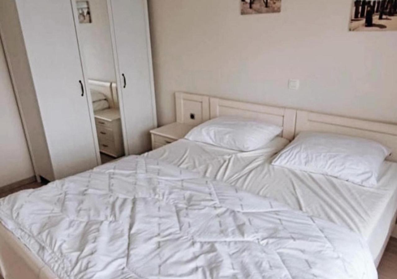 איסקיה Luxury Apartment מראה חיצוני תמונה